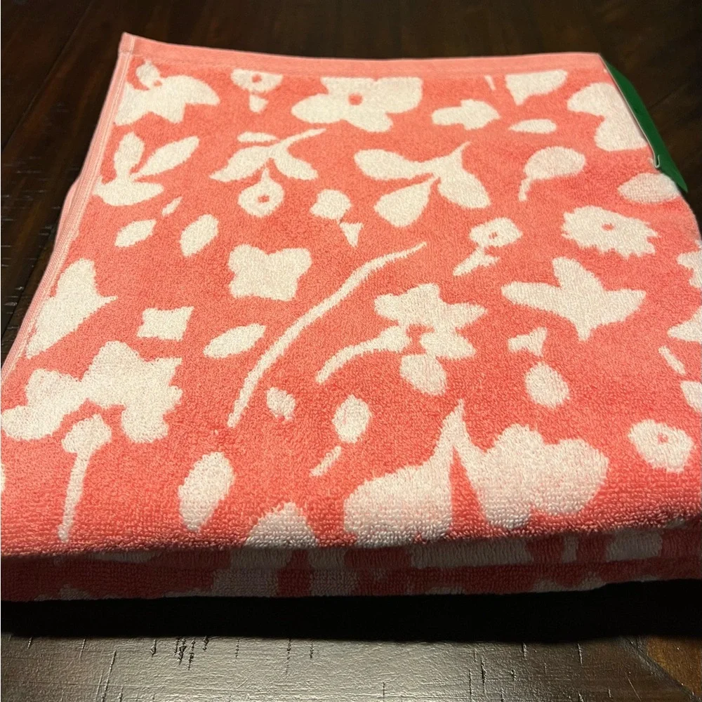 Kate Spade New York Pink Floral Bath Towels Set of 2